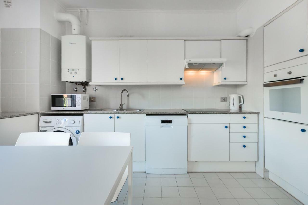 バルセロナApartamento Centrico Puerto Olimpico.アパートメント エクステリア 写真