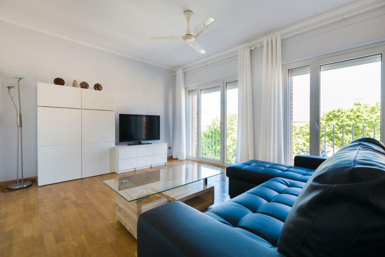 バルセロナApartamento Centrico Puerto Olimpico.アパートメント エクステリア 写真
