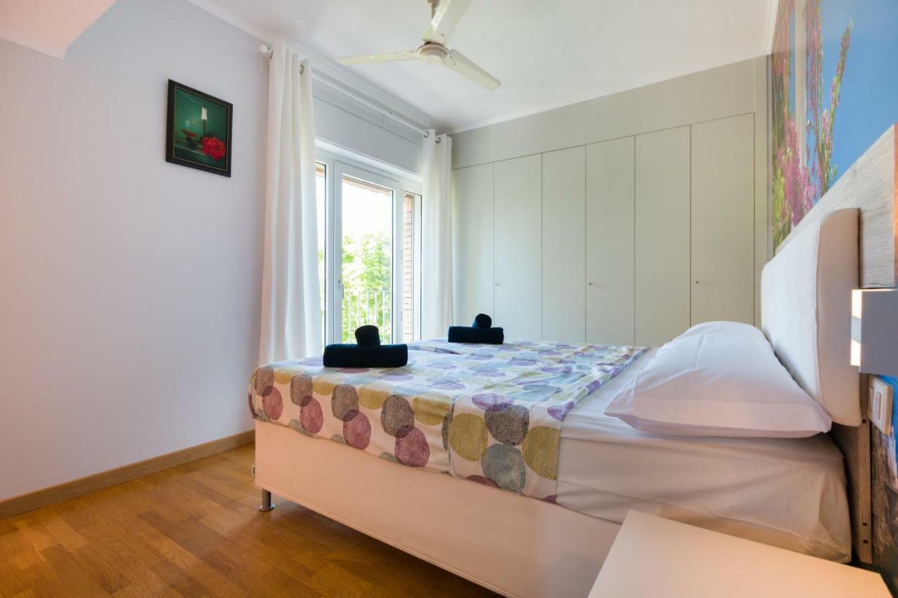 バルセロナApartamento Centrico Puerto Olimpico.アパートメント エクステリア 写真