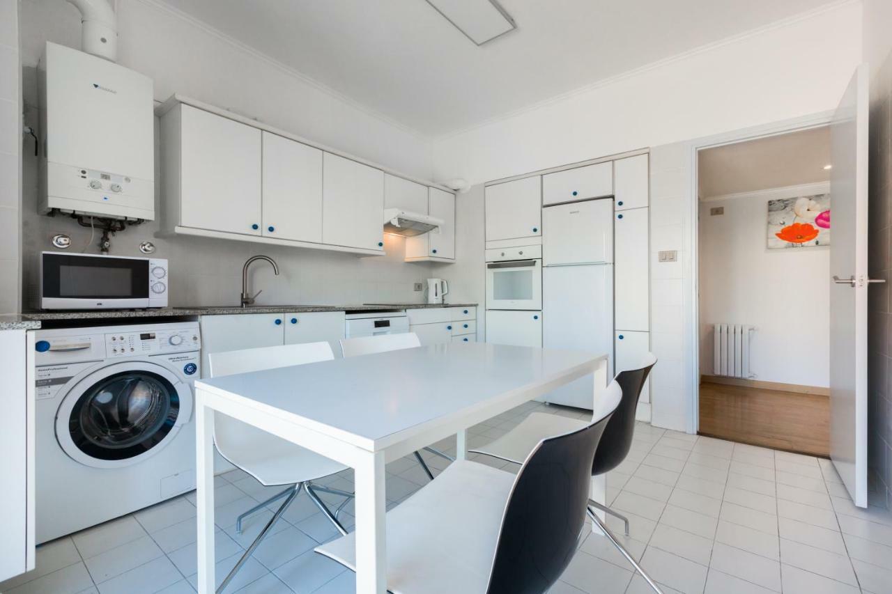 バルセロナApartamento Centrico Puerto Olimpico.アパートメント エクステリア 写真