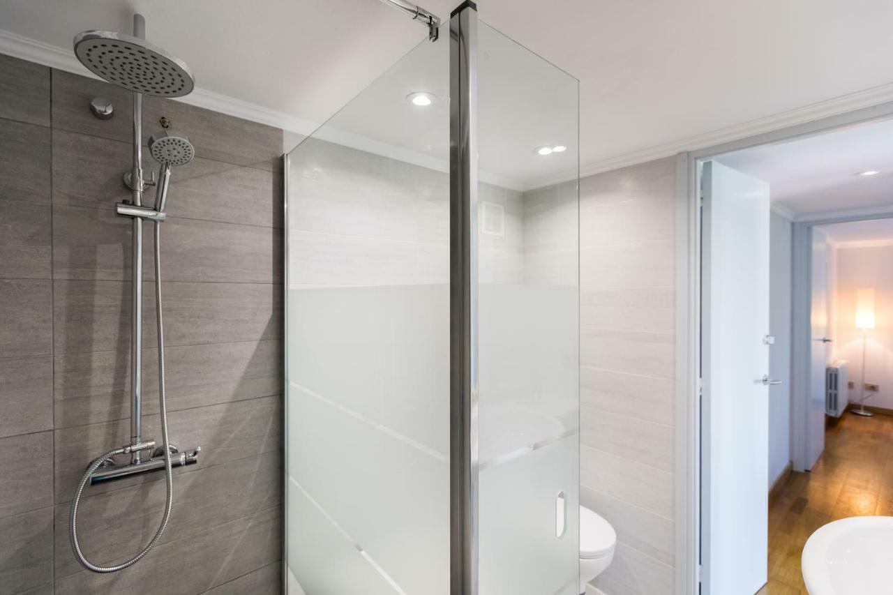 バルセロナApartamento Centrico Puerto Olimpico.アパートメント エクステリア 写真