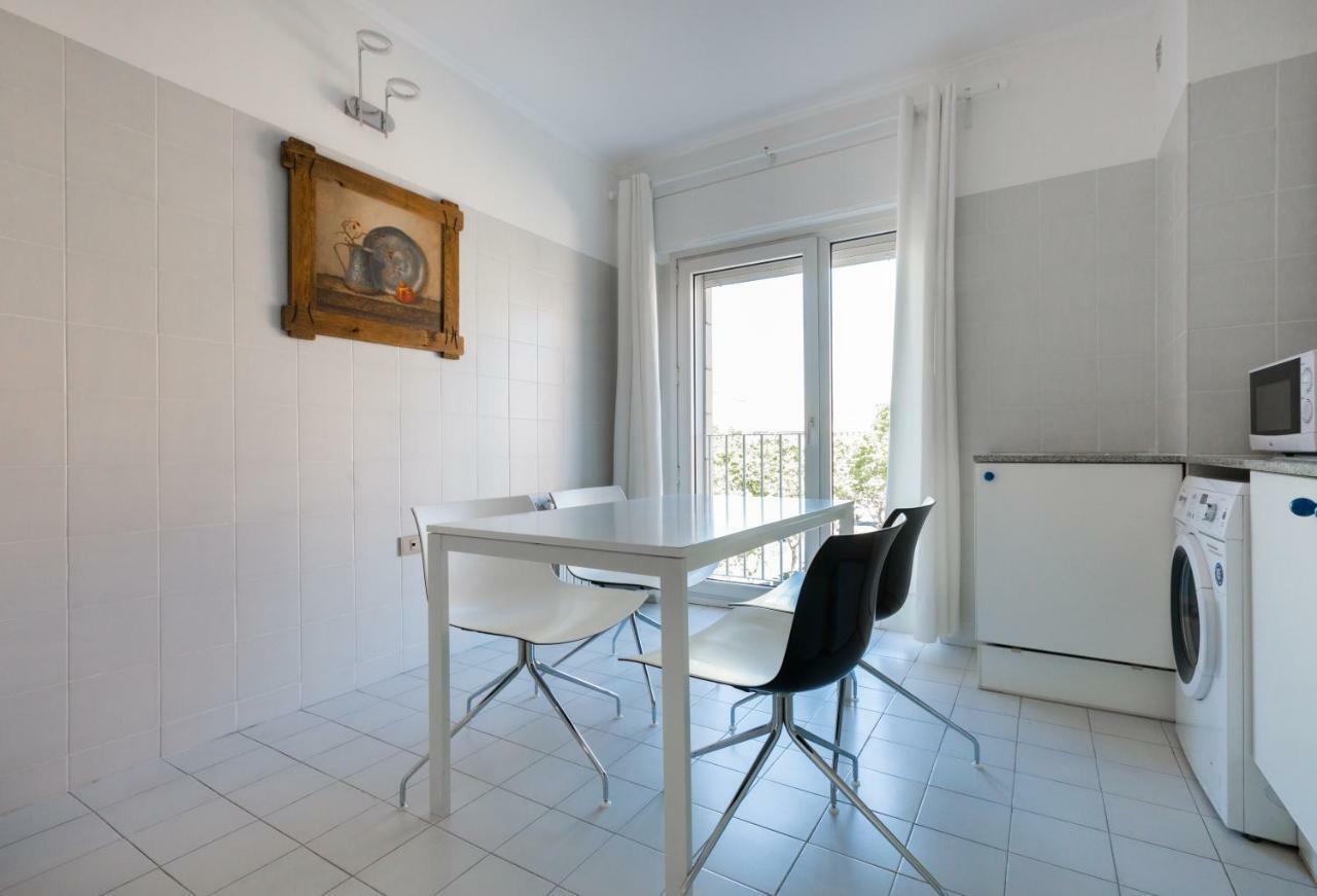 バルセロナApartamento Centrico Puerto Olimpico.アパートメント エクステリア 写真