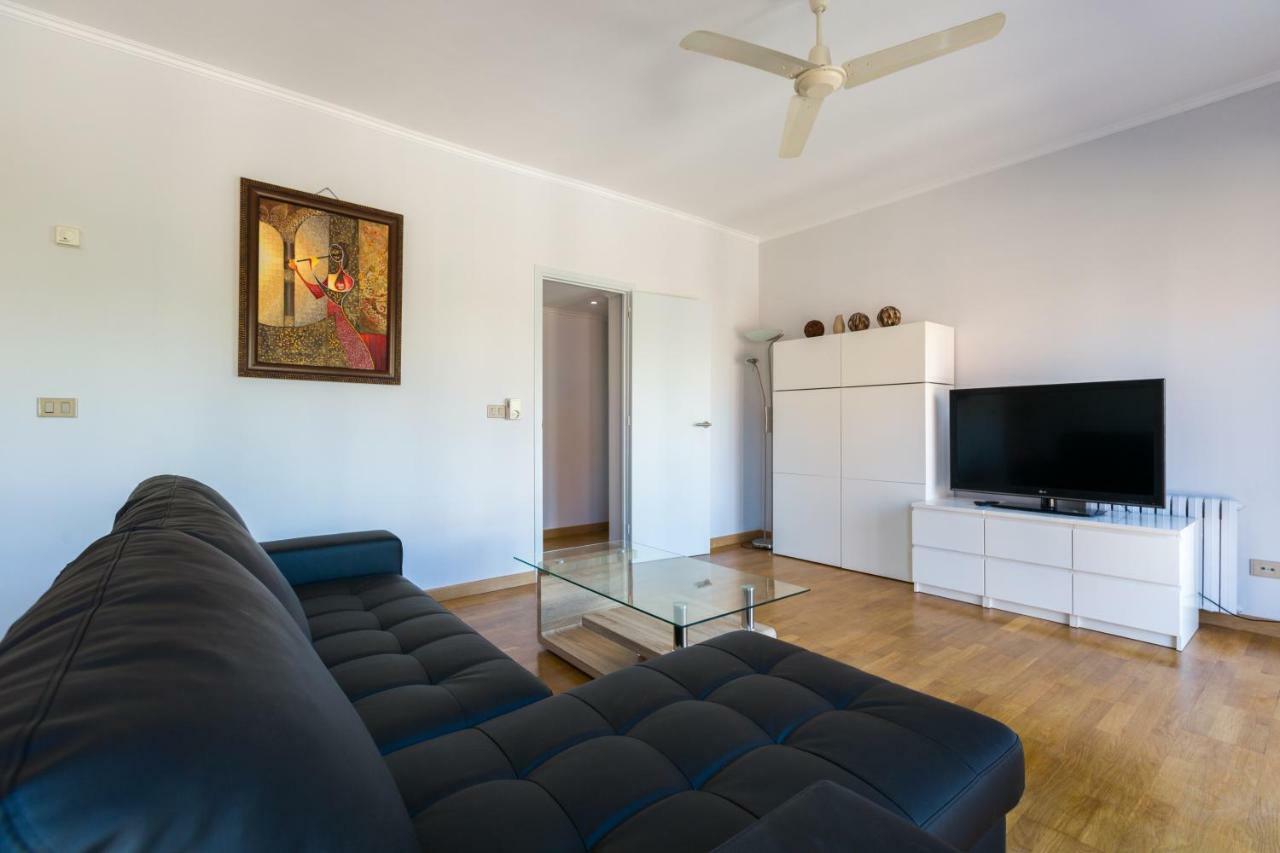 バルセロナApartamento Centrico Puerto Olimpico.アパートメント エクステリア 写真